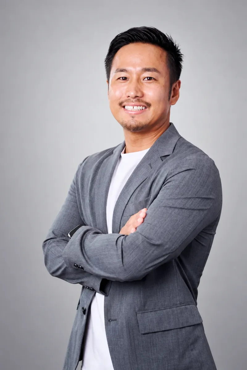 代表 岩間悠一