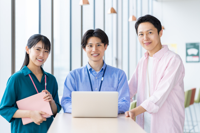 問い合わせ前のリードがゼロから月40件以上へ――眠っていた社内知見をコンテンツ化し、デジタルマーケが全社に広がった【科学機器商社】